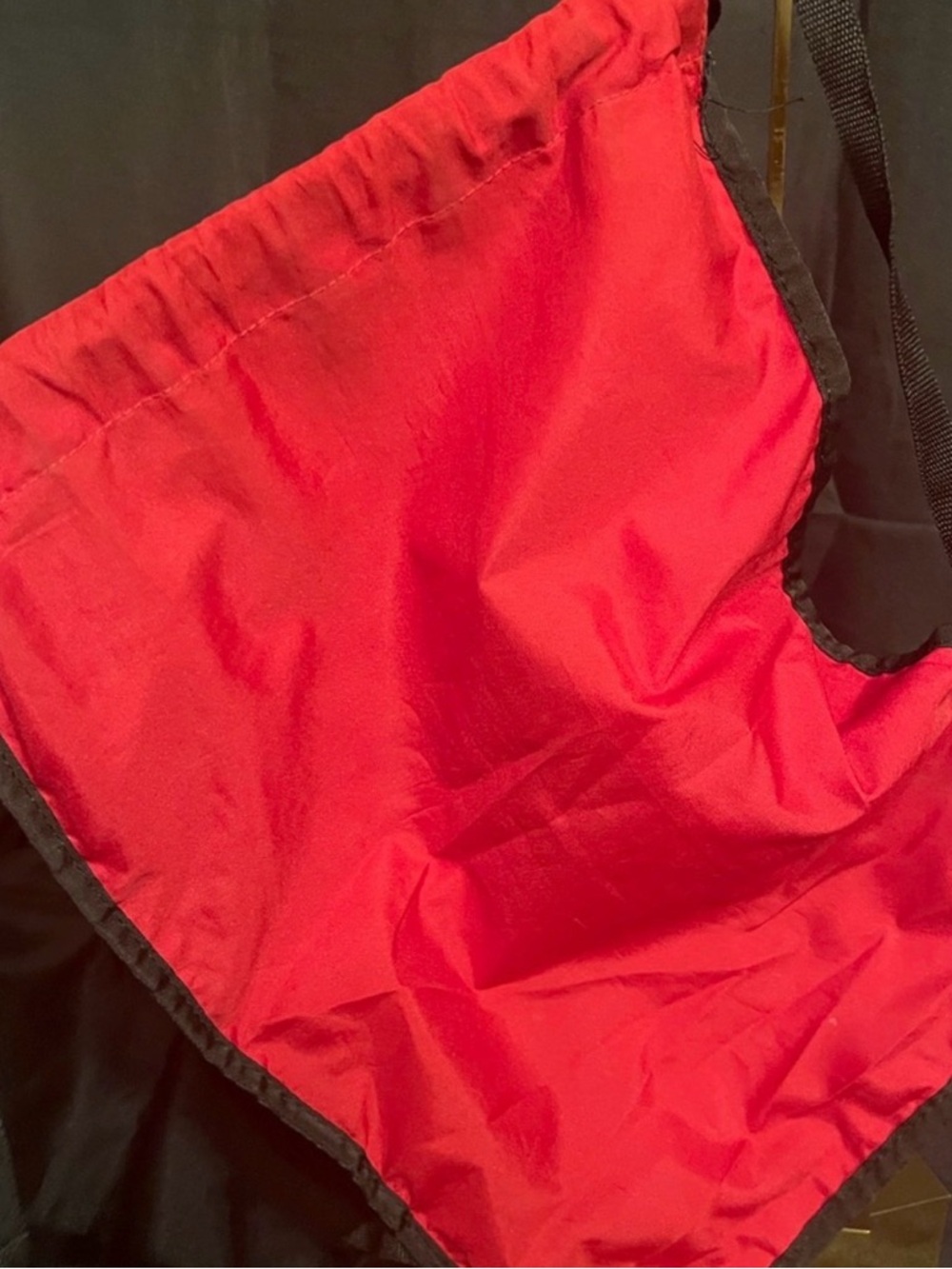 Nike Brasilia Training Gymsack Drawstring Red and Black with White Swoosh - Picture 8 of 12